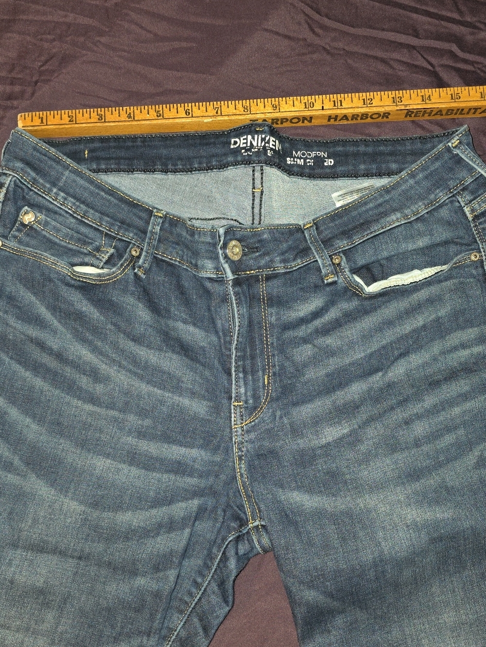Denizen from Levi's Light Blue Slim Jeans with Yellow Stitching